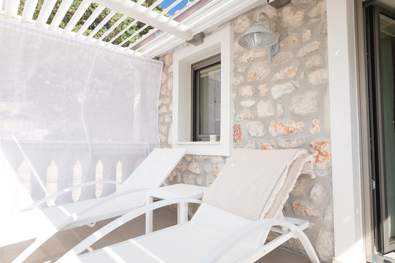 Anemolia Parga Suites Sarakiniko  Eksteriør billede
